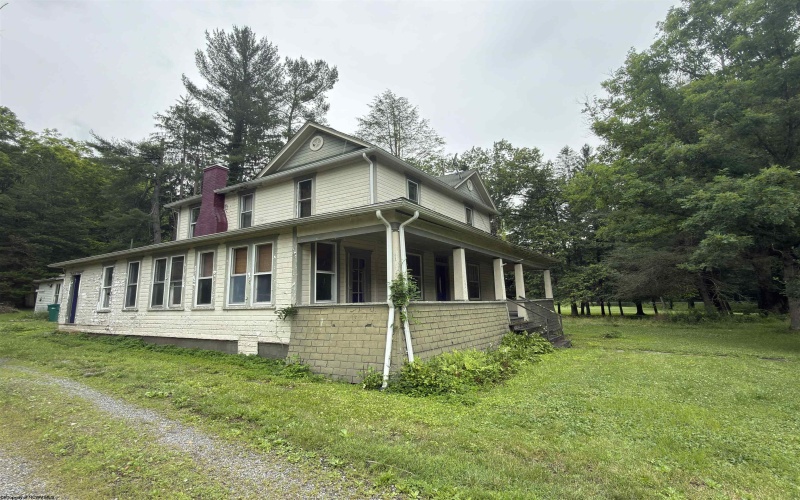 431 Pike Street, Fairmont, West Virginia 26554, 5 Bedrooms Bedrooms, 11 Rooms Rooms,2 BathroomsBathrooms,Single Family Detached,For Sale,Pike,10165584 431 Pike Street, Fairmont, West Virginia 26554, 5 Bedrooms Bedrooms, 11 Rooms Rooms,2 BathroomsBathrooms,Single Family Detached,For Sale,Pike,10165584