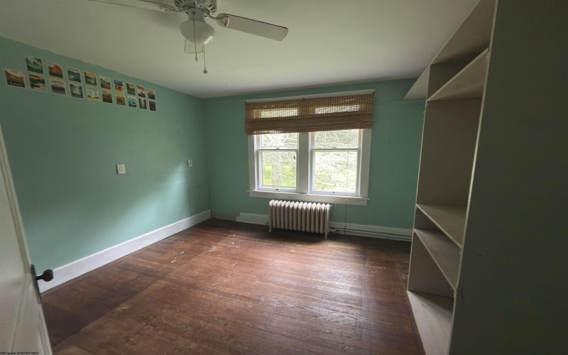 431 Pike Street, Fairmont, West Virginia 26554, 5 Bedrooms Bedrooms, 11 Rooms Rooms,2 BathroomsBathrooms,Single Family Detached,For Sale,Pike,10165584 431 Pike Street, Fairmont, West Virginia 26554, 5 Bedrooms Bedrooms, 11 Rooms Rooms,2 BathroomsBathrooms,Single Family Detached,For Sale,Pike,10165584