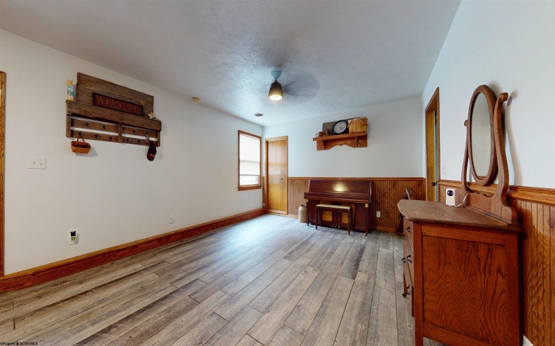 1344 Goose Run Road, Fairmont, West Virginia 26554, 3 Bedrooms Bedrooms, 7 Rooms Rooms,2 BathroomsBathrooms,Single Family Detached,For Sale,Goose Run,10165592