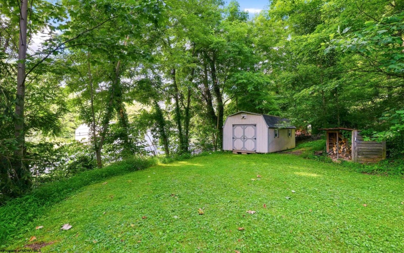201 Jenny Lynn Estates, Morgantown, West Virginia 26508, 3 Bedrooms Bedrooms, 7 Rooms Rooms,3 BathroomsBathrooms,Single Family Detached,For Sale,Jenny Lynn,10165589