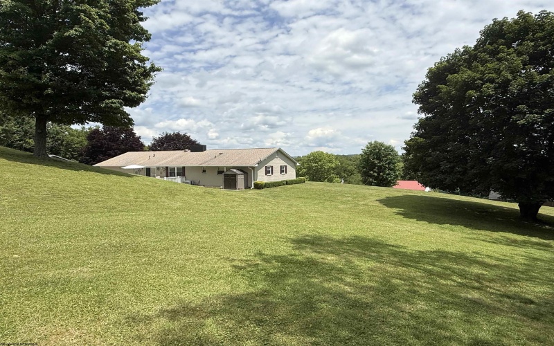 719 James Street, Bridgeport, West Virginia 26330, 3 Bedrooms Bedrooms, 7 Rooms Rooms,2 BathroomsBathrooms,Single Family Detached,For Sale,James,10165590