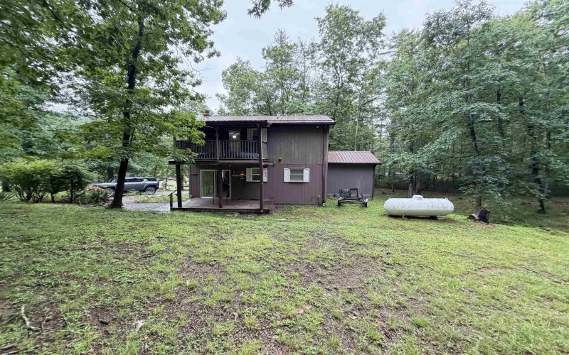 12447 Frost Road, Dunmore, West Virginia 24934, 3 Bedrooms Bedrooms, 8 Rooms Rooms,2 BathroomsBathrooms,Single Family Detached,For Sale,Frost,10165591