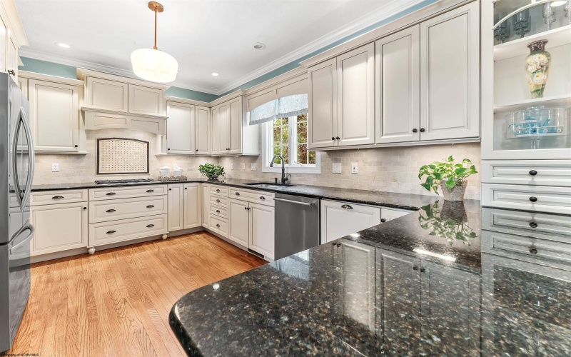 4500 Laurel Ridge Drive, Morgantown, West Virginia 26508, 4 Bedrooms Bedrooms, 11 Rooms Rooms,4 BathroomsBathrooms,Single Family Detached,For Sale,Laurel Ridge,10165586