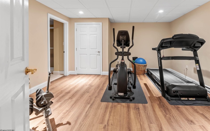 4500 Laurel Ridge Drive, Morgantown, West Virginia 26508, 4 Bedrooms Bedrooms, 11 Rooms Rooms,4 BathroomsBathrooms,Single Family Detached,For Sale,Laurel Ridge,10165586