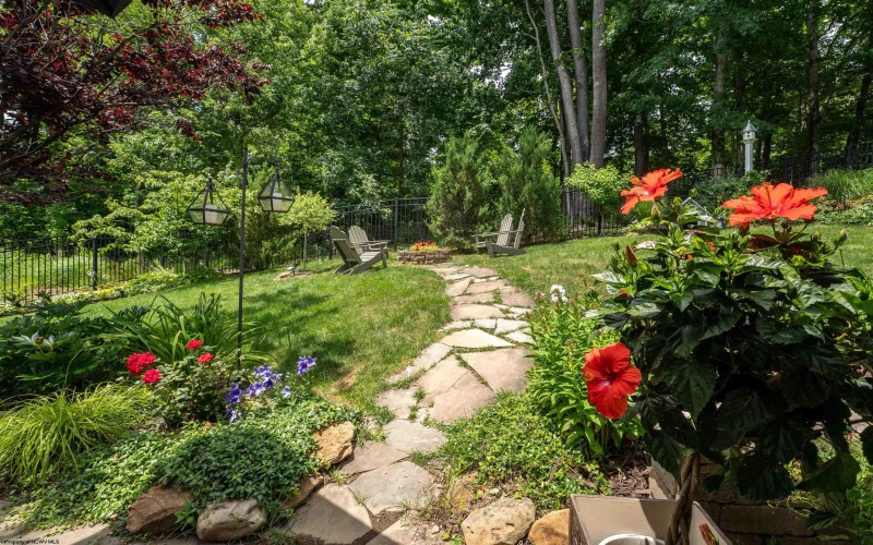 4500 Laurel Ridge Drive, Morgantown, West Virginia 26508, 4 Bedrooms Bedrooms, 11 Rooms Rooms,4 BathroomsBathrooms,Single Family Detached,For Sale,Laurel Ridge,10165586