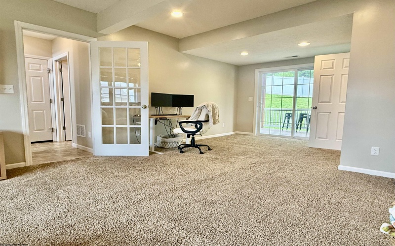 249 Woodbury Drive, Fairmont, West Virginia 26554, 3 Bedrooms Bedrooms, 7 Rooms Rooms,2 BathroomsBathrooms,Single Family Detached,For Sale,Woodbury,10165581