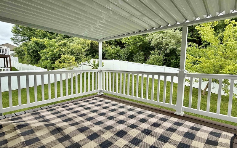 249 Woodbury Drive, Fairmont, West Virginia 26554, 3 Bedrooms Bedrooms, 7 Rooms Rooms,2 BathroomsBathrooms,Single Family Detached,For Sale,Woodbury,10165581
