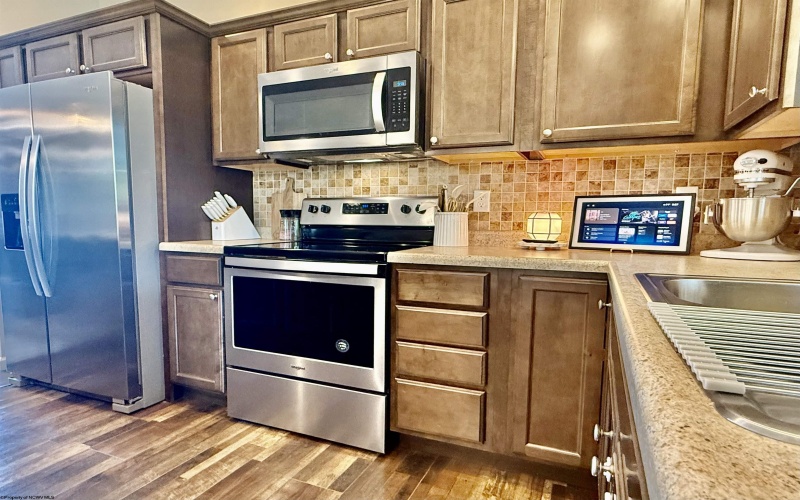 249 Woodbury Drive, Fairmont, West Virginia 26554, 3 Bedrooms Bedrooms, 7 Rooms Rooms,2 BathroomsBathrooms,Single Family Detached,For Sale,Woodbury,10165581