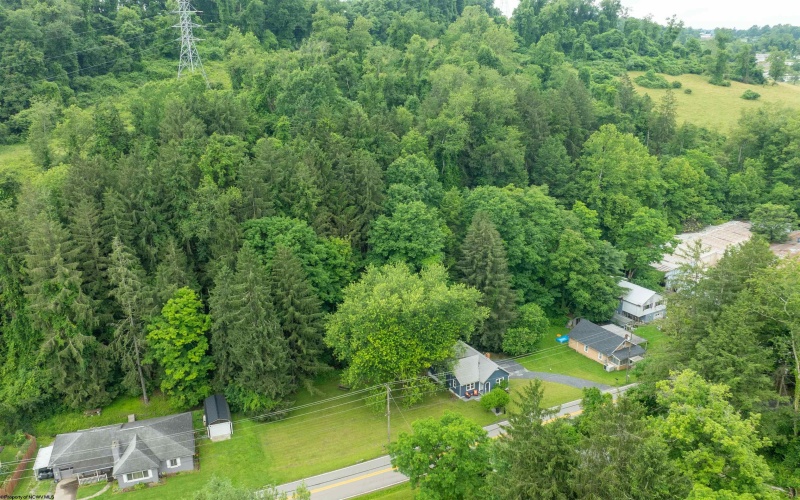 388 Grafton Road, Fairmont, West Virginia 26554, 2 Bedrooms Bedrooms, 5 Rooms Rooms,1 BathroomBathrooms,Single Family Detached,For Sale,Grafton,10165597