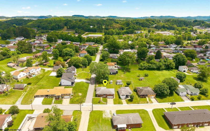 642 Pennsylvania Avenue, Bridgeport, West Virginia 26330, 3 Bedrooms Bedrooms, 8 Rooms Rooms,2 BathroomsBathrooms,Single Family Detached,For Sale,Pennsylvania,10165598