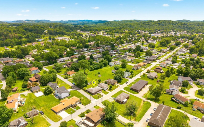 642 Pennsylvania Avenue, Bridgeport, West Virginia 26330, 3 Bedrooms Bedrooms, 8 Rooms Rooms,2 BathroomsBathrooms,Single Family Detached,For Sale,Pennsylvania,10165598