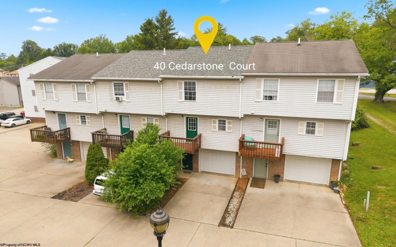 40 Cedarstone Court, Morgantown, West Virginia 26505, 2 Bedrooms Bedrooms, 4 Rooms Rooms,2 BathroomsBathrooms,Single Family Attached,For Sale,Cedarstone,10165601