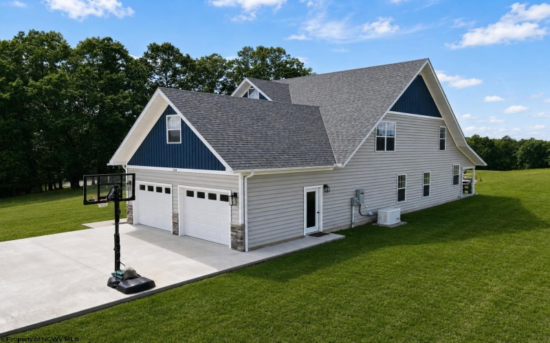 154 Thornberry Lane, Ellamore, West Virginia 26267, 3 Bedrooms Bedrooms, 9 Rooms Rooms,2 BathroomsBathrooms,Single Family Detached,For Sale,Thornberry,0,10165055