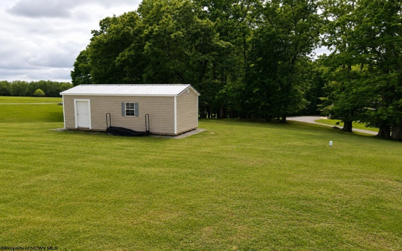 154 Thornberry Lane, Ellamore, West Virginia 26267, 3 Bedrooms Bedrooms, 9 Rooms Rooms,2 BathroomsBathrooms,Single Family Detached,For Sale,Thornberry,0,10165055
