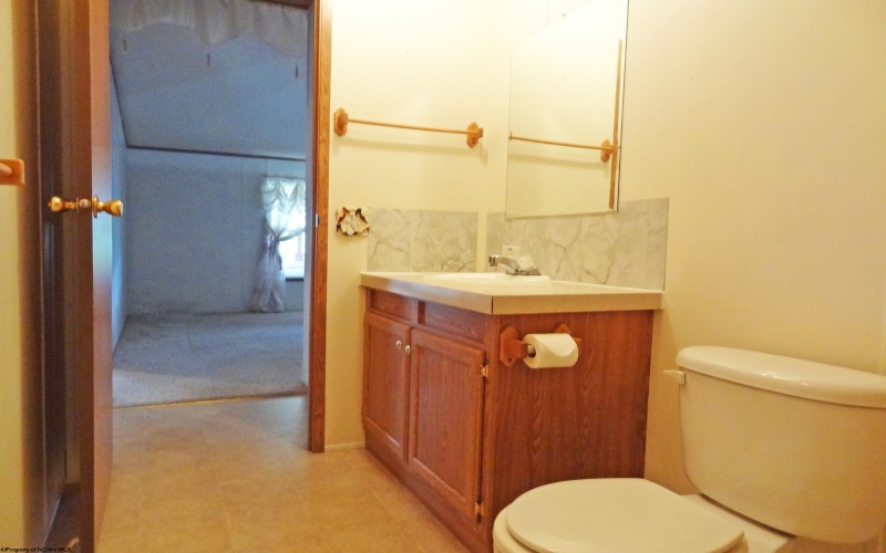 211 Jaycee Avenue, Terra Alta, West Virginia 26764, 3 Bedrooms Bedrooms, 5 Rooms Rooms,2 BathroomsBathrooms,Single Family Detached,For Sale,Jaycee,10165600