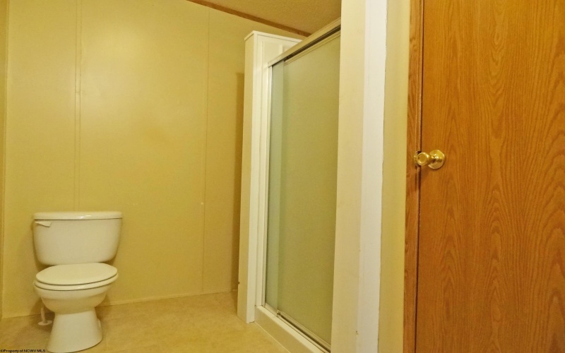 211 Jaycee Avenue, Terra Alta, West Virginia 26764, 3 Bedrooms Bedrooms, 5 Rooms Rooms,2 BathroomsBathrooms,Single Family Detached,For Sale,Jaycee,10165600