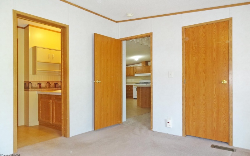 211 Jaycee Avenue, Terra Alta, West Virginia 26764, 3 Bedrooms Bedrooms, 5 Rooms Rooms,2 BathroomsBathrooms,Single Family Detached,For Sale,Jaycee,10165600