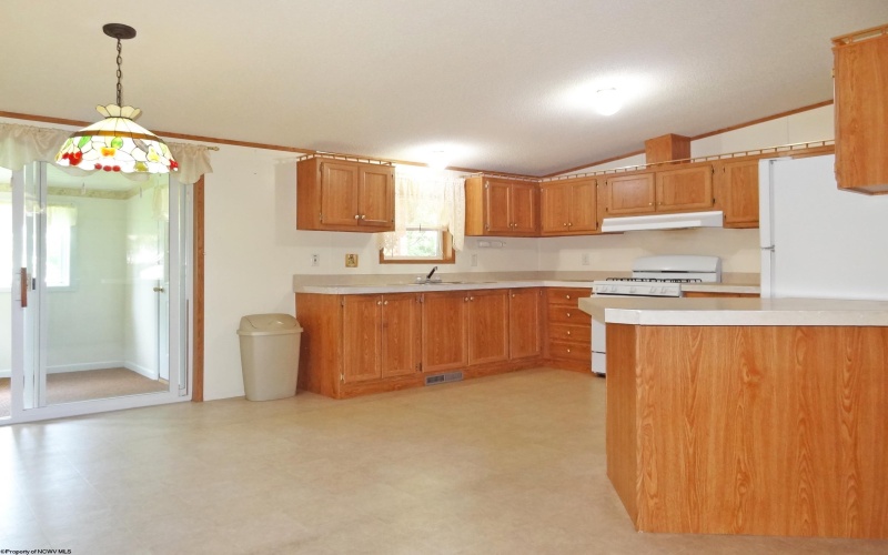 211 Jaycee Avenue, Terra Alta, West Virginia 26764, 3 Bedrooms Bedrooms, 5 Rooms Rooms,2 BathroomsBathrooms,Single Family Detached,For Sale,Jaycee,10165600