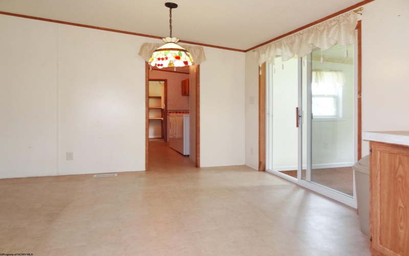 211 Jaycee Avenue, Terra Alta, West Virginia 26764, 3 Bedrooms Bedrooms, 5 Rooms Rooms,2 BathroomsBathrooms,Single Family Detached,For Sale,Jaycee,10165600