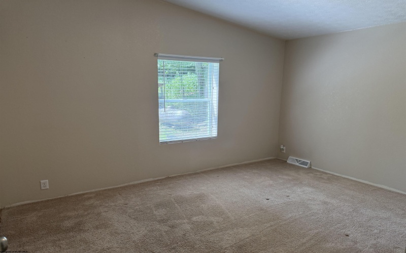 1063 Buckhannon River Road, Volga, West Virginia 26238, 3 Bedrooms Bedrooms, 8 Rooms Rooms,2 BathroomsBathrooms,Single Family Detached,For Sale,Buckhannon River,10165603