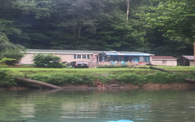 1063 Buckhannon River Road, Volga, West Virginia 26238, 3 Bedrooms Bedrooms, 8 Rooms Rooms,2 BathroomsBathrooms,Single Family Detached,For Sale,Buckhannon River,10165603