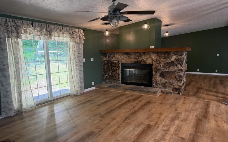 1063 Buckhannon River Road, Volga, West Virginia 26238, 3 Bedrooms Bedrooms, 8 Rooms Rooms,2 BathroomsBathrooms,Single Family Detached,For Sale,Buckhannon River,10165603