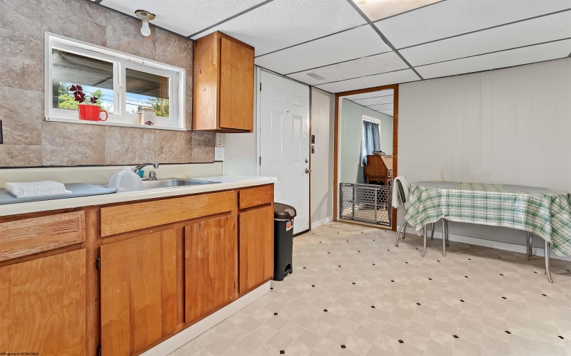 1951 Listravia Avenue, Morgantown, West Virginia 26505, 0 , 0 ,0,Multi-unit/income,For Sale,Listravia,0,10165615 1951 Listravia Avenue, Morgantown, West Virginia 26505, 0 , 0 ,0,Multi-unit/income,For Sale,Listravia,0,10165615