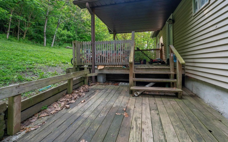 1951 Listravia Avenue, Morgantown, West Virginia 26505, 0 , 0 ,0,Multi-unit/income,For Sale,Listravia,0,10165615 1951 Listravia Avenue, Morgantown, West Virginia 26505, 0 , 0 ,0,Multi-unit/income,For Sale,Listravia,0,10165615