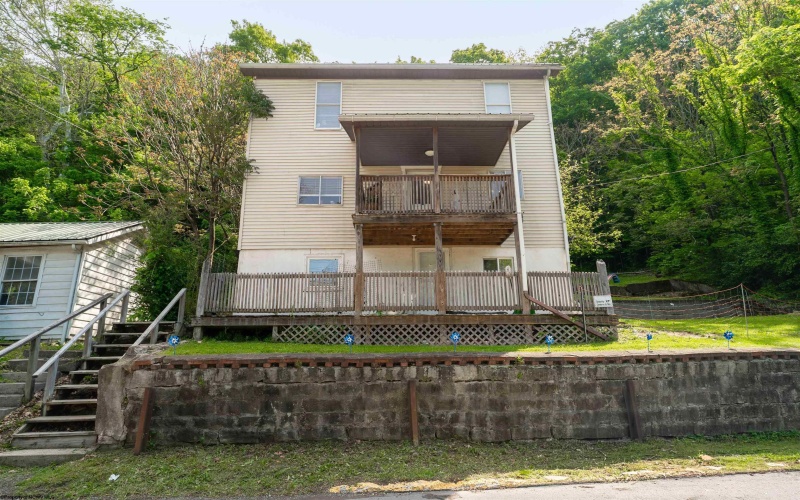 1951 Listravia Avenue, Morgantown, West Virginia 26505, 0 , 0 ,0,Multi-unit/income,For Sale,Listravia,0,10165615 1951 Listravia Avenue, Morgantown, West Virginia 26505, 0 , 0 ,0,Multi-unit/income,For Sale,Listravia,0,10165615