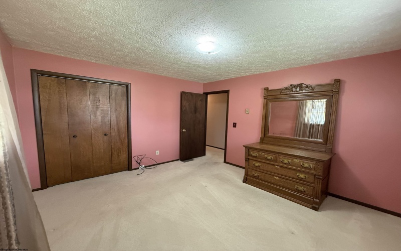 202 Robin Hood Lane, Elkins, West Virginia 26241, 3 Bedrooms Bedrooms, 6 Rooms Rooms,2 BathroomsBathrooms,Single Family Detached,For Sale,Robin Hood,0,10165609