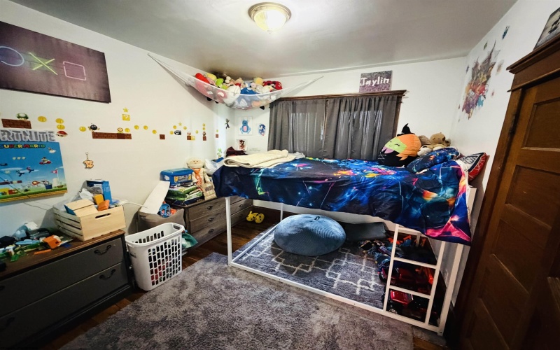 305 Second Street, Terra Alta, West Virginia 26764, 3 Bedrooms Bedrooms, 9 Rooms Rooms,1 BathroomBathrooms,Single Family Detached,For Sale,Second,0,10165610 305 Second Street, Terra Alta, West Virginia 26764, 3 Bedrooms Bedrooms, 9 Rooms Rooms,1 BathroomBathrooms,Single Family Detached,For Sale,Second,0,10165610