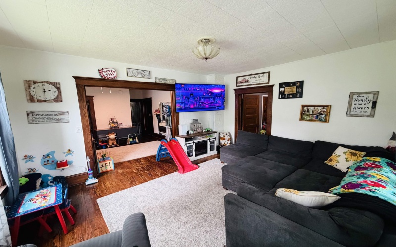 305 Second Street, Terra Alta, West Virginia 26764, 3 Bedrooms Bedrooms, 9 Rooms Rooms,1 BathroomBathrooms,Single Family Detached,For Sale,Second,0,10165610 305 Second Street, Terra Alta, West Virginia 26764, 3 Bedrooms Bedrooms, 9 Rooms Rooms,1 BathroomBathrooms,Single Family Detached,For Sale,Second,0,10165610