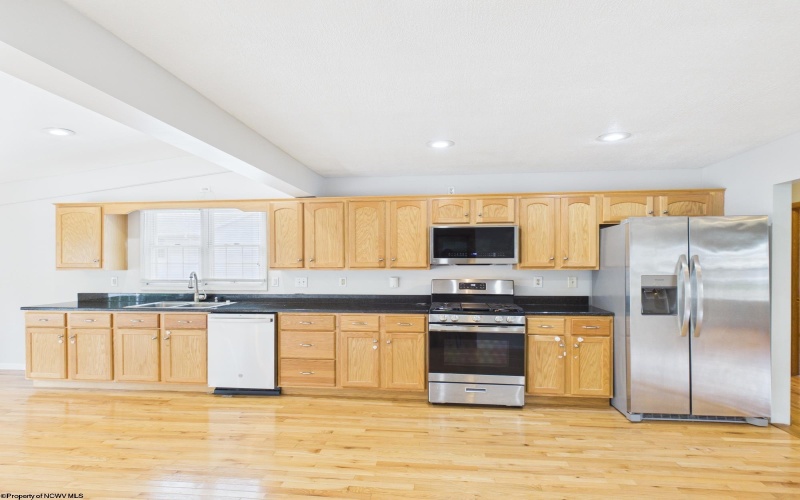 119 Driftwood Road, Bridgeport, West Virginia 26330-9819, 3 Bedrooms Bedrooms, 7 Rooms Rooms,2 BathroomsBathrooms,Single Family Detached,For Sale,Driftwood,0,10165614