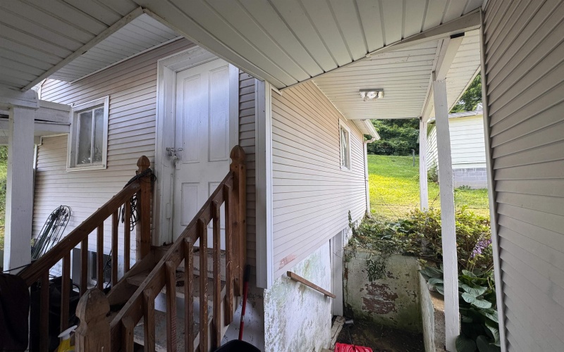 70 Vine Street, Shinnston, West Virginia 26431, 2 Bedrooms Bedrooms, 7 Rooms Rooms,1 BathroomBathrooms,Single Family Detached,For Sale,Vine,0,10165619