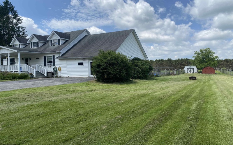 202 Pendleton Run Road, Davis, West Virginia 26260, 3 Bedrooms Bedrooms, 8 Rooms Rooms,2 BathroomsBathrooms,Single Family Detached,For Sale,Pendleton Run,0,10165624