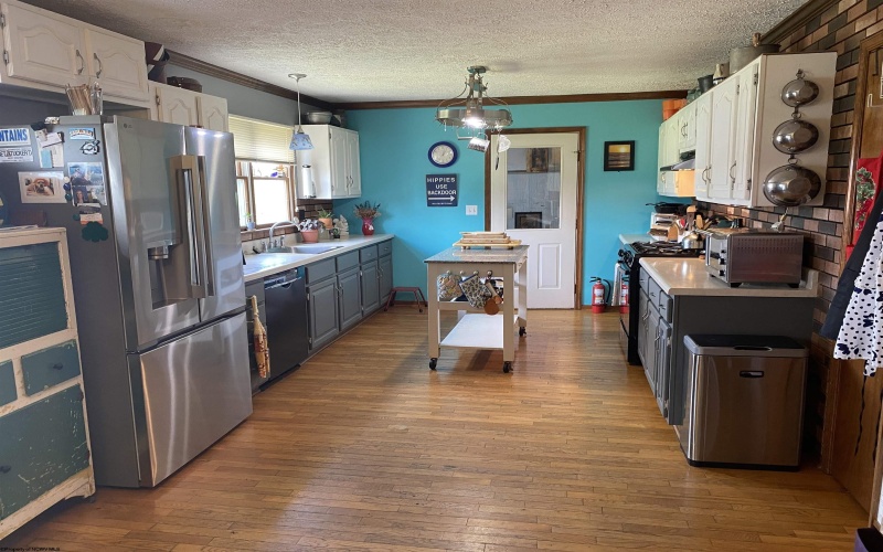 202 Pendleton Run Road, Davis, West Virginia 26260, 3 Bedrooms Bedrooms, 8 Rooms Rooms,2 BathroomsBathrooms,Single Family Detached,For Sale,Pendleton Run,0,10165624