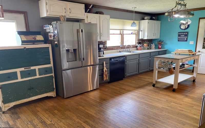 202 Pendleton Run Road, Davis, West Virginia 26260, 3 Bedrooms Bedrooms, 8 Rooms Rooms,2 BathroomsBathrooms,Single Family Detached,For Sale,Pendleton Run,0,10165624