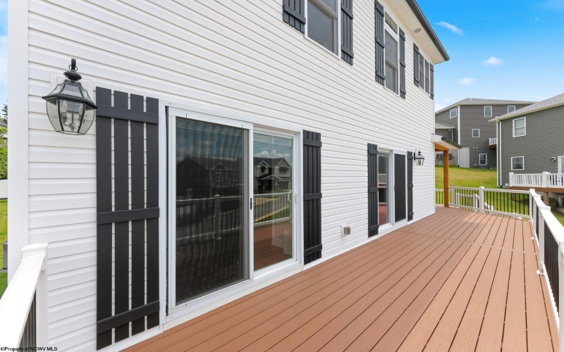 130 Sadie Lane, Morgantown, West Virginia 26508, 3 Bedrooms Bedrooms, 8 Rooms Rooms,2 BathroomsBathrooms,Single Family Detached,For Sale,Sadie,0,10165635