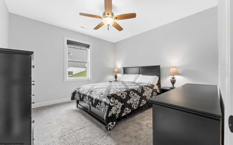 130 Sadie Lane, Morgantown, West Virginia 26508, 3 Bedrooms Bedrooms, 8 Rooms Rooms,3 BathroomsBathrooms,Residential Rentals,For Rent,Sadie,10165636