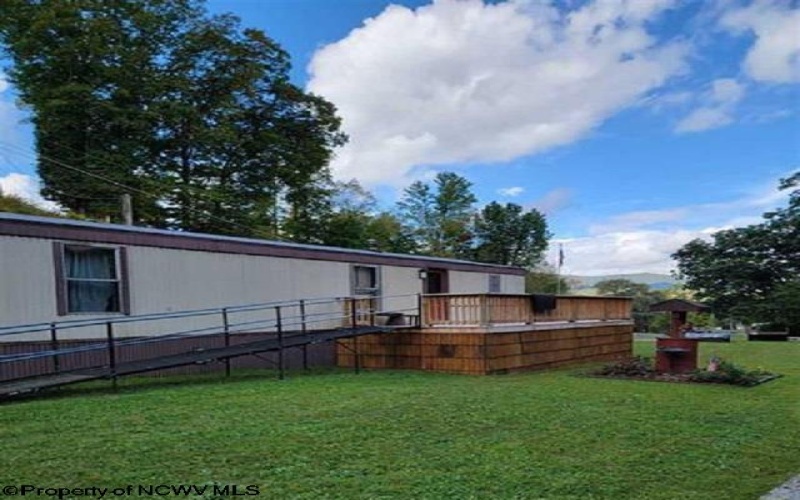 7 Sanders Lane, Beverly, West Virginia 26253, 2 Bedrooms Bedrooms, 6 Rooms Rooms,2 BathroomsBathrooms,Single Family Detached,For Sale,Sanders,0,10165652