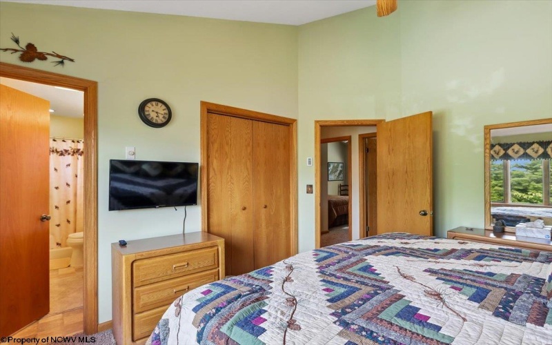68 Deerfield Circle, Davis, West Virginia 26260, 3 Bedrooms Bedrooms, 8 Rooms Rooms,3 BathroomsBathrooms,Single Family Attached,For Sale,Deerfield,0,10165639