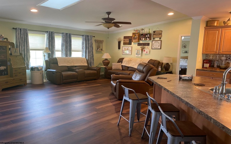 77 Sedona Lane, Montrose, West Virginia 26283, 3 Bedrooms Bedrooms, 8 Rooms Rooms,2 BathroomsBathrooms,Single Family Detached,For Sale,Sedona,0,10165649