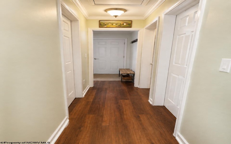 77 Sedona Lane, Montrose, West Virginia 26283, 3 Bedrooms Bedrooms, 8 Rooms Rooms,2 BathroomsBathrooms,Single Family Detached,For Sale,Sedona,0,10165649