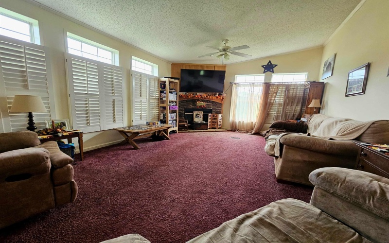 1414 Gilman Road, Elkins, West Virginia 26241-0000, 4 Bedrooms Bedrooms, 8 Rooms Rooms,3 BathroomsBathrooms,Single Family Detached,For Sale,Gilman,0,10161453