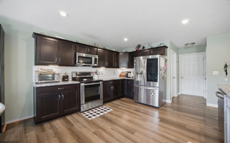 450 Saint Francis Way, Bridgeport, West Virginia 26330, 3 Bedrooms Bedrooms, 7 Rooms Rooms,2 BathroomsBathrooms,Single Family Detached,For Sale,Saint Francis,0,10165644