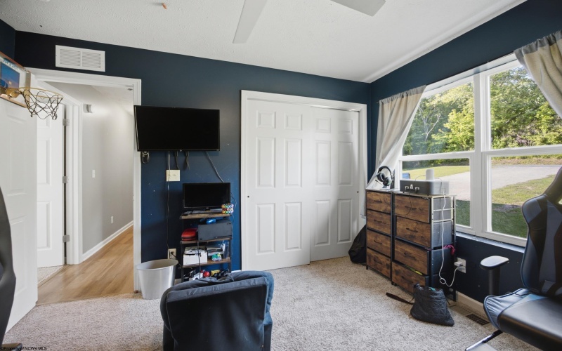 450 Saint Francis Way, Bridgeport, West Virginia 26330, 3 Bedrooms Bedrooms, 7 Rooms Rooms,2 BathroomsBathrooms,Single Family Detached,For Sale,Saint Francis,0,10165644