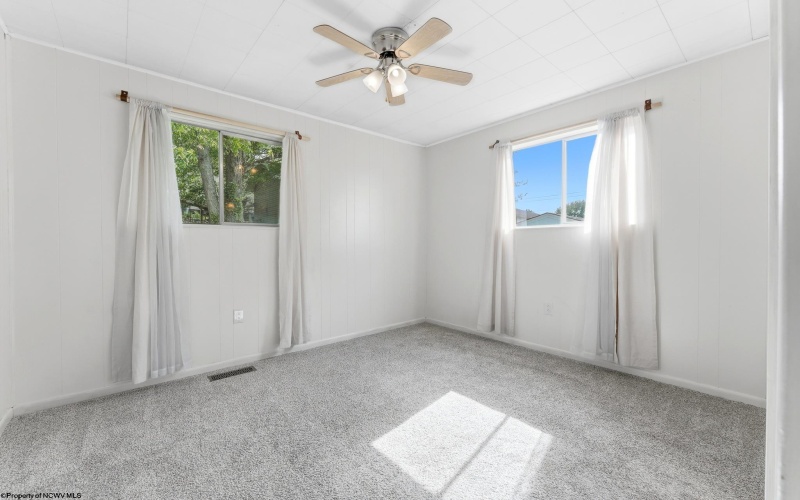 151 Florida Avenue, Morgantown, West Virginia 26501, 3 Bedrooms Bedrooms, 6 Rooms Rooms,2 BathroomsBathrooms,Single Family Detached,For Sale,Florida,0,10165645