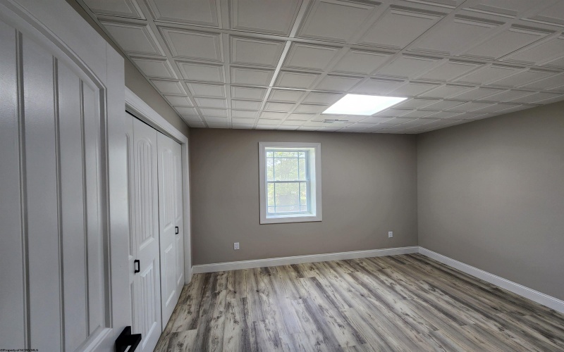 400 Sycamore Drive, Bridgeport, West Virginia 26330, 4 Bedrooms Bedrooms, 9 Rooms Rooms,3 BathroomsBathrooms,Single Family Detached,For Sale,Sycamore,0,10165641