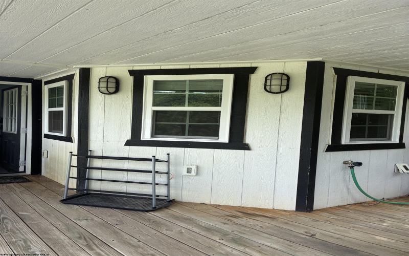 2608 Long Hollow Road, Masontown, West Virginia 26542, 1 Bedroom Bedrooms, 4 Rooms Rooms,1 BathroomBathrooms,Single Family Detached,For Sale,Long Hollow,0,10165642