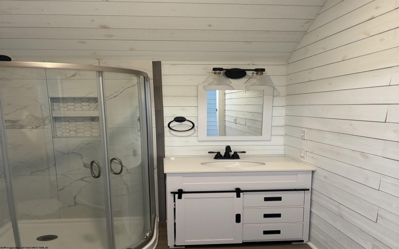 2608 Long Hollow Road, Masontown, West Virginia 26542, 1 Bedroom Bedrooms, 4 Rooms Rooms,1 BathroomBathrooms,Single Family Detached,For Sale,Long Hollow,0,10165642
